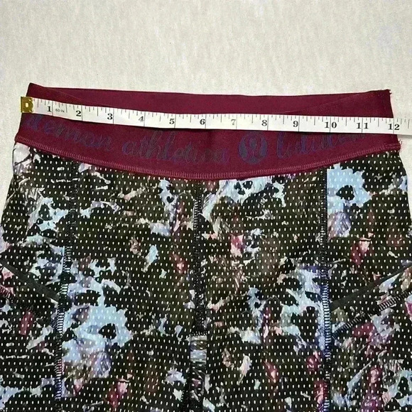 Lululemon What The Sport Short Floral Sport Tranquil Blue Purple Womens Size 4 - Picture 6 of 12